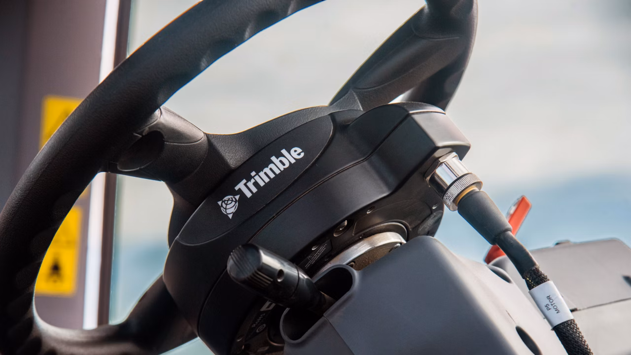 PTx EZ-Pilot Pro - Close Up
